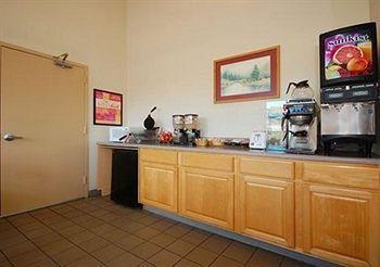 Econo I-81 Lodge *